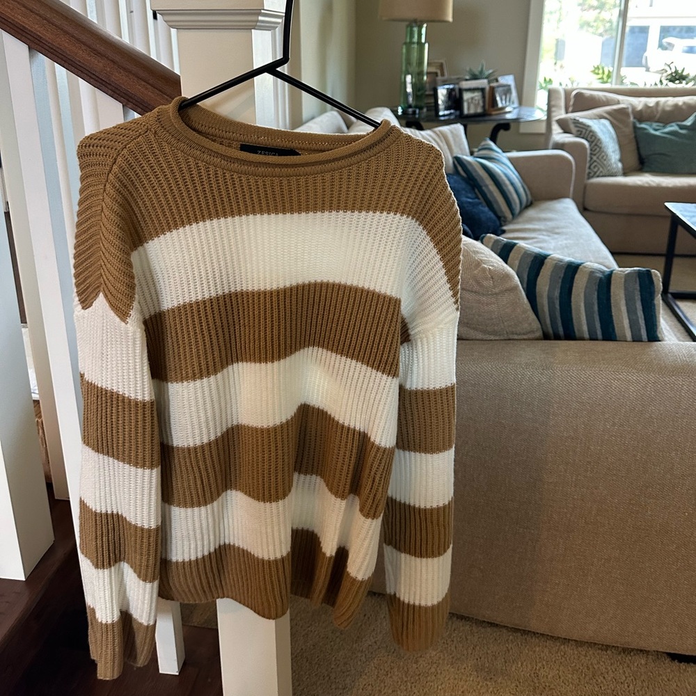 ZESICA Brown and White Striped Sweater